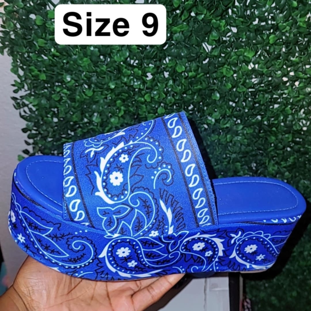 Blue Paisley Platform Slide Sandals
